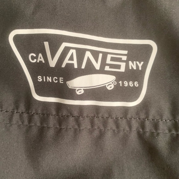 Sold - Picture 3 of 5